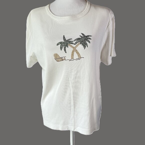 🛳️ Cruise Wear & Co - Cruise into Comfort – 100% Cotton Beach Tee Size L 💐 - Picture 1 of 7